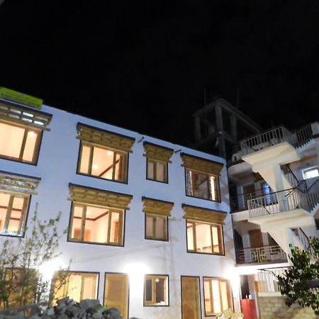 Babu Guest House Leh Exterior foto